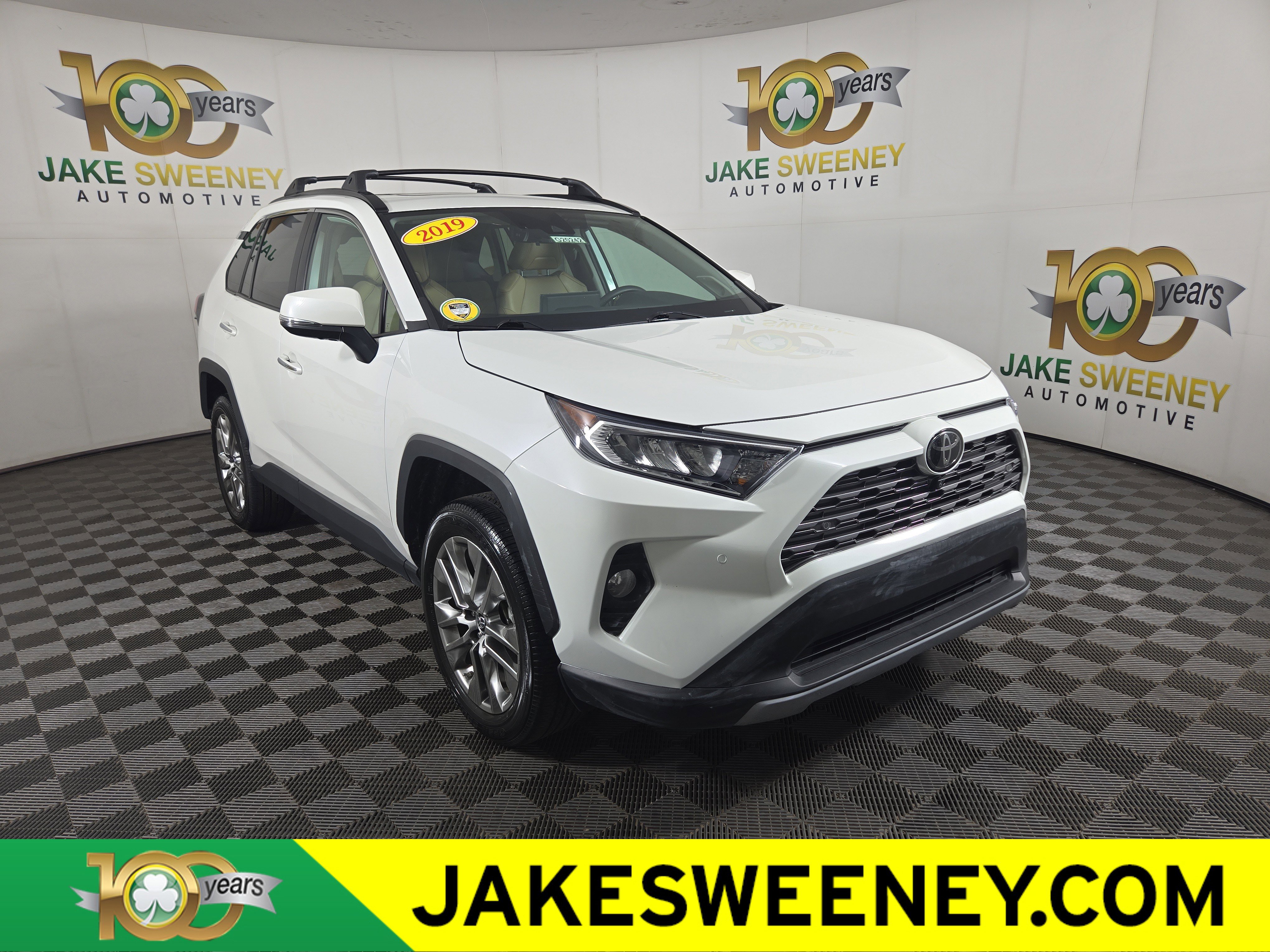 Used 2019 Toyota RAV4 Limited w/ Advanced Technology Package FWD image 1