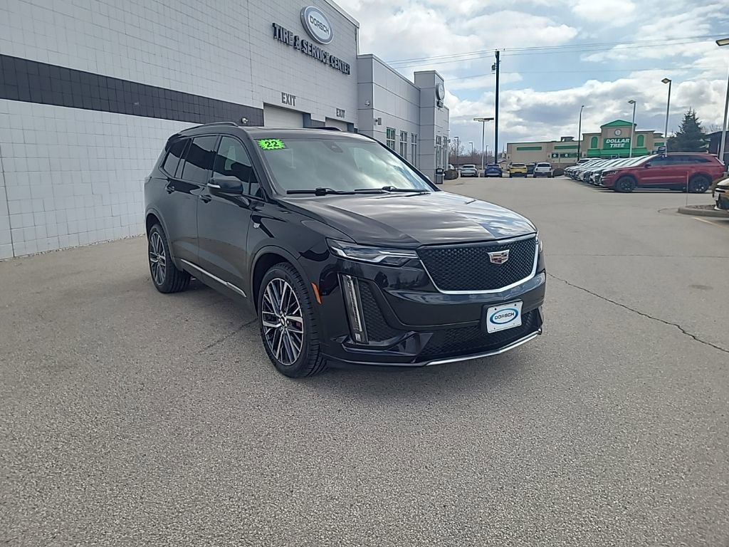 Used 2022 Cadillac XT6 Sport w/ Technology Package AWD/4WD image 9