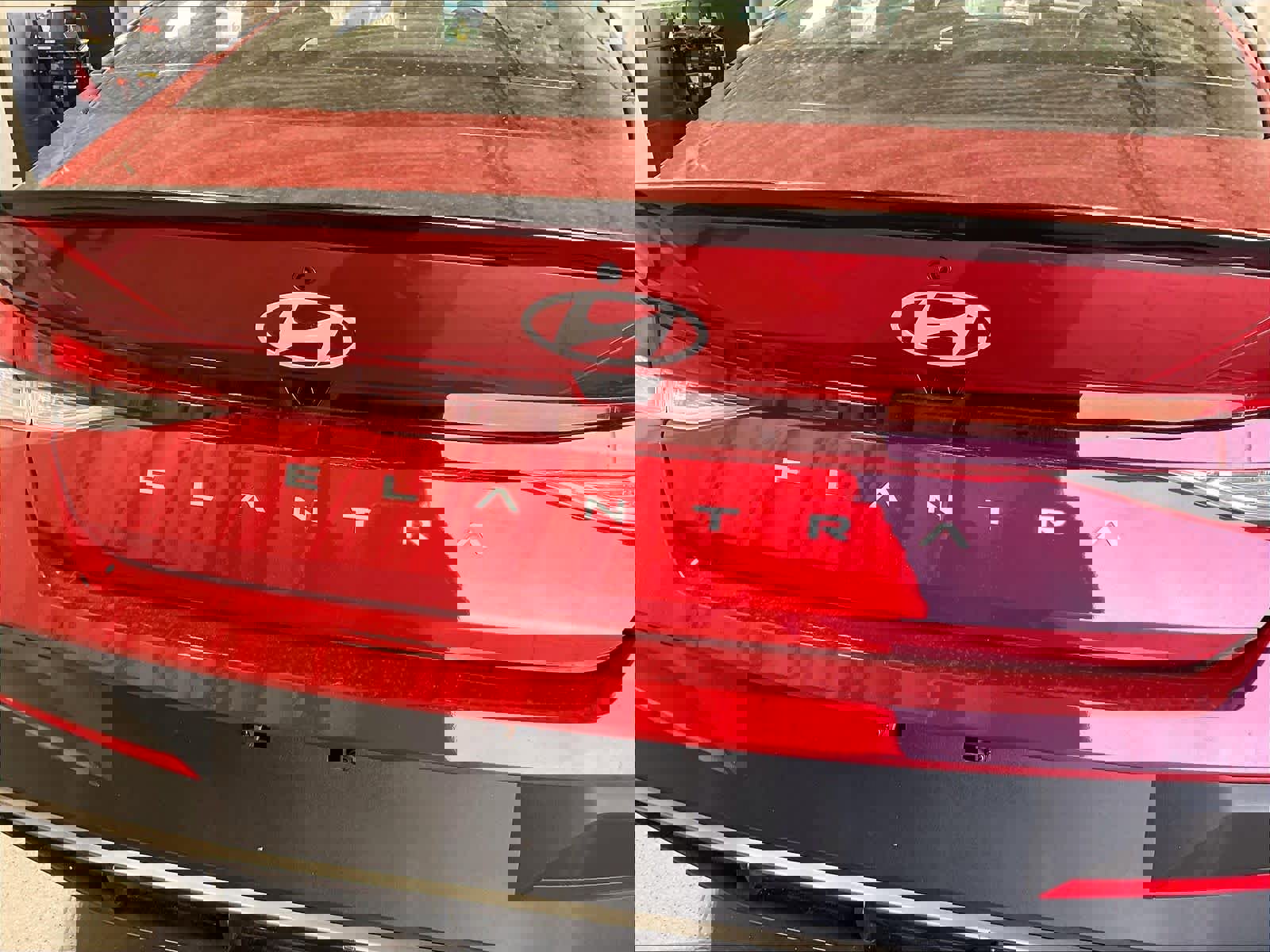 Certified 2025 Hyundai Elantra Sport image 46