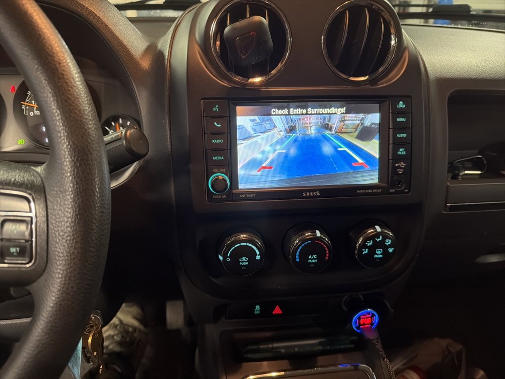 Used 2016 Jeep Patriot Sport w/ Power Value Group image 11