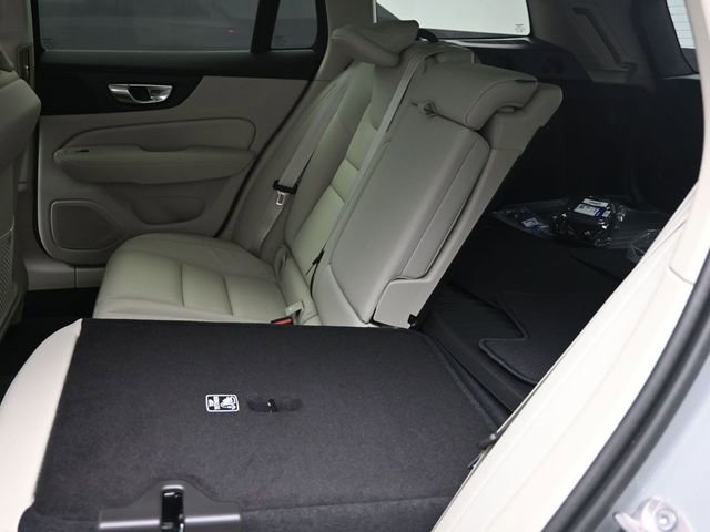 New 2026 Volvo V60 B5 Cross Country Plus w/ Protection Package Premier image 22
