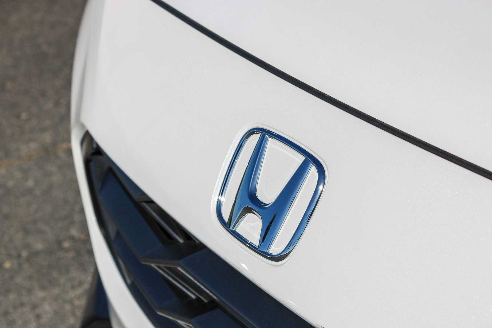 Used 2027 Honda HR-V Sport image 11