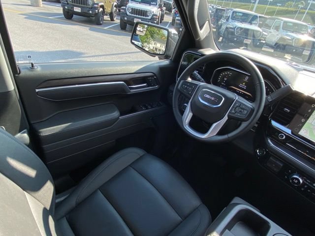 Used 2026 GMC Sierra 1500 SLT AWD/4WD image 26