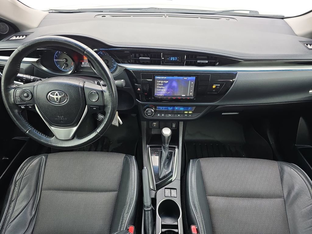 Used 2015 Toyota Corolla L image 9
