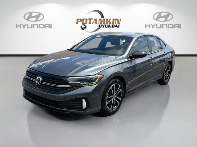 Used 2024 Volkswagen Jetta Sport FWD image 1