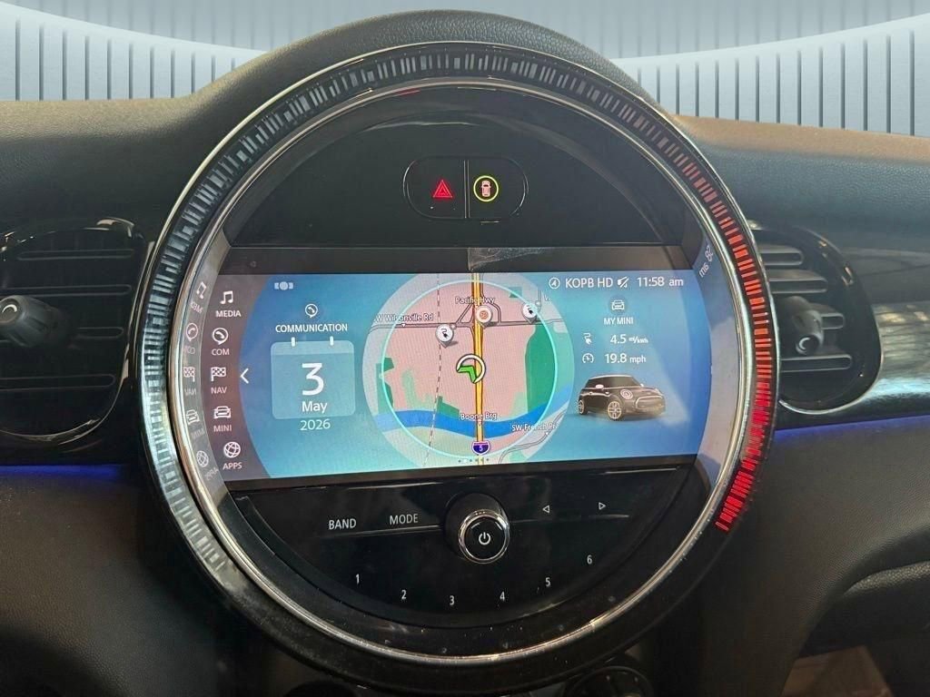 Used 2022 MINI Cooper SE FWD image 2