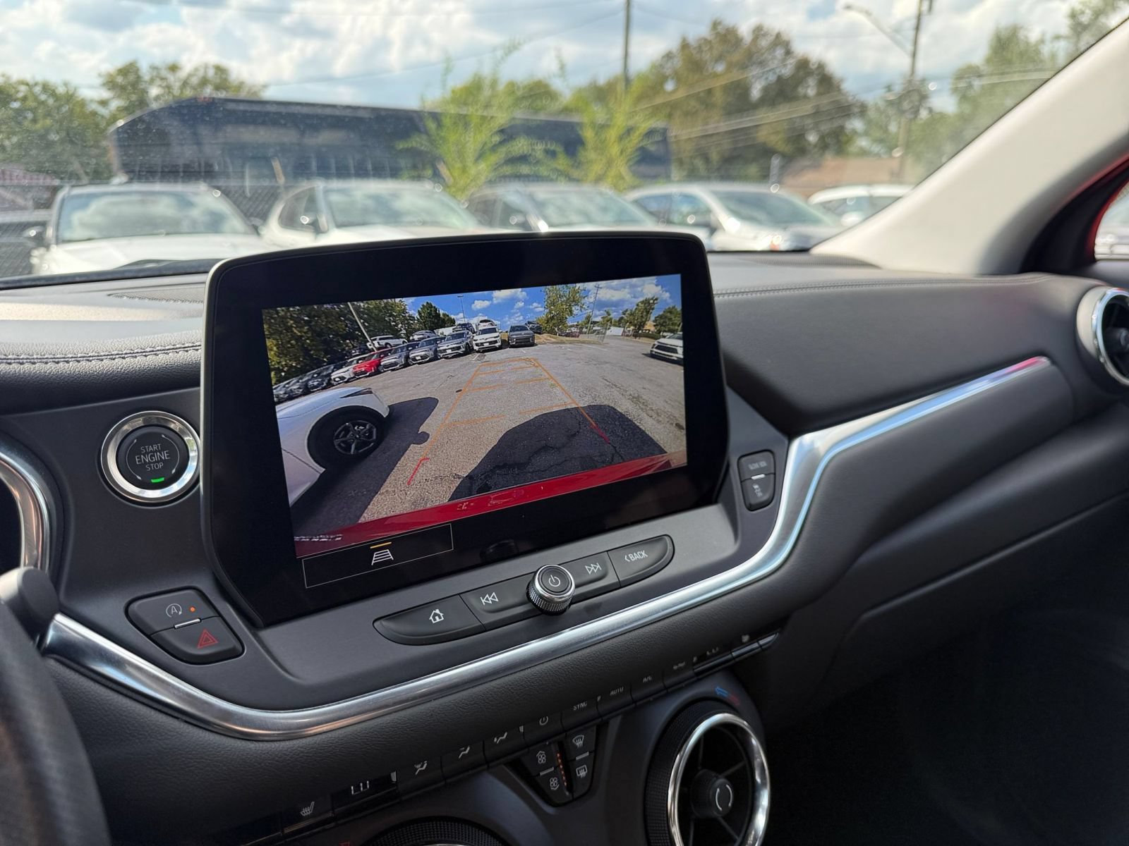 Used 2026 Chevrolet Blazer LT FWD image 24