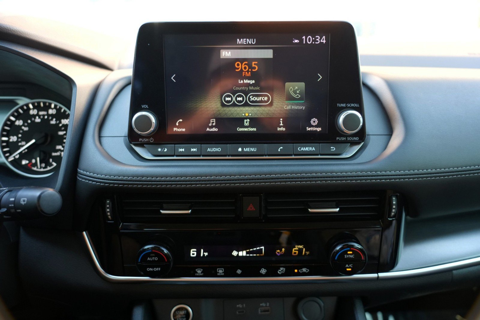 Used 2022 Nissan Rogue SV AWD/4WD image 21