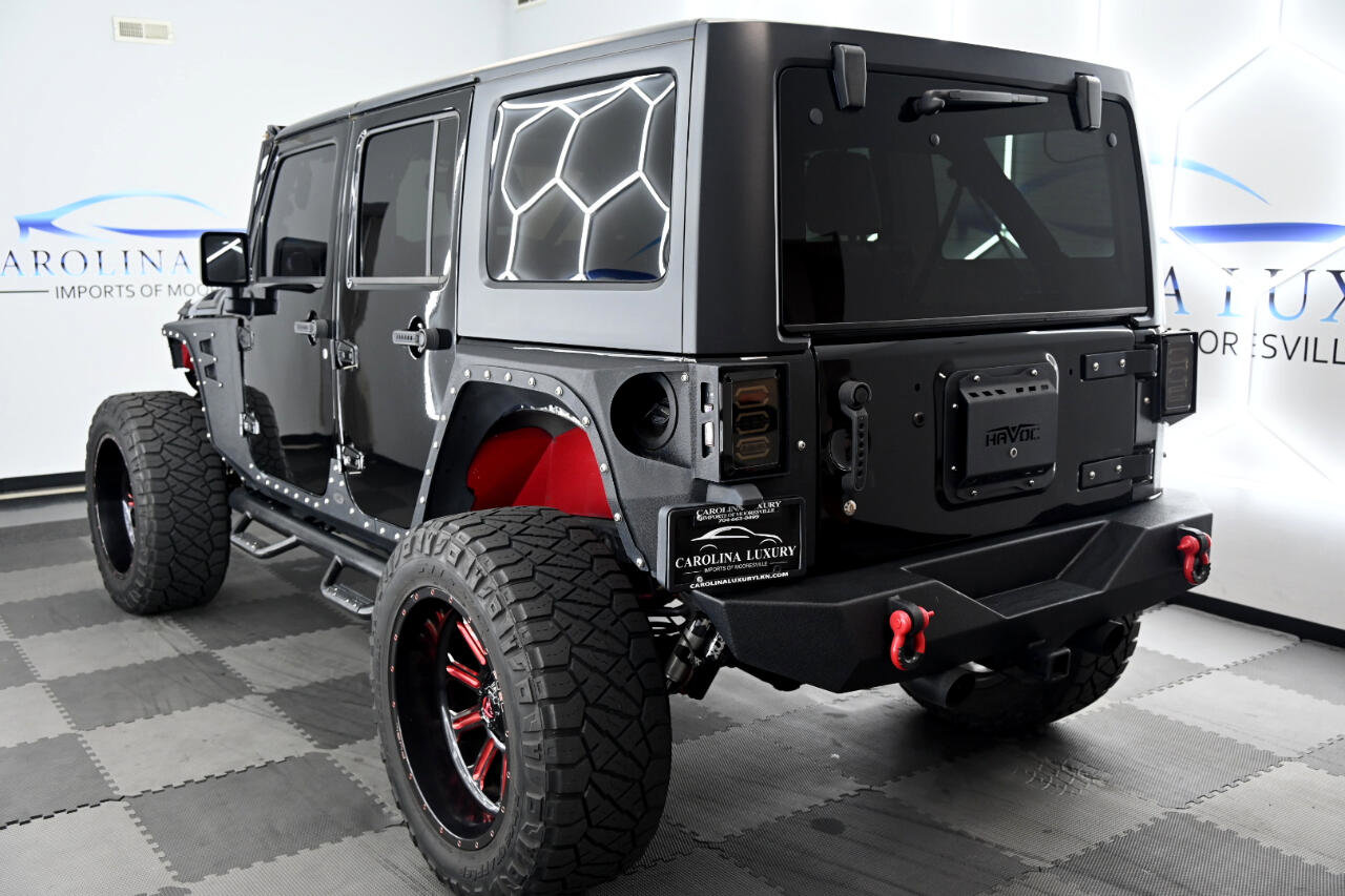 Used 2018 Jeep Wrangler Unlimited Rubicon w/ Cold Weather Group image 2