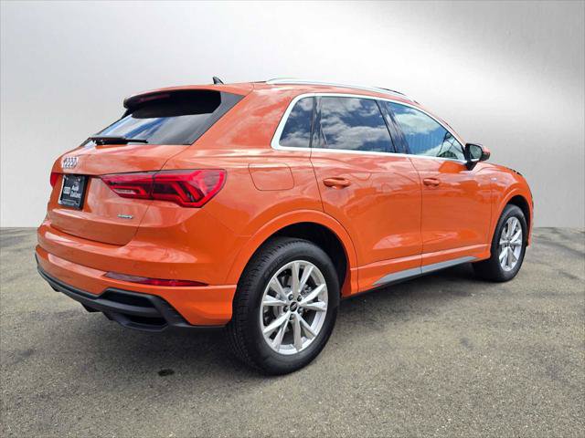 Certified 2025 Audi Q3 2.0T Premium Plus w/ Premium Plus Package AWD/4WD image 3