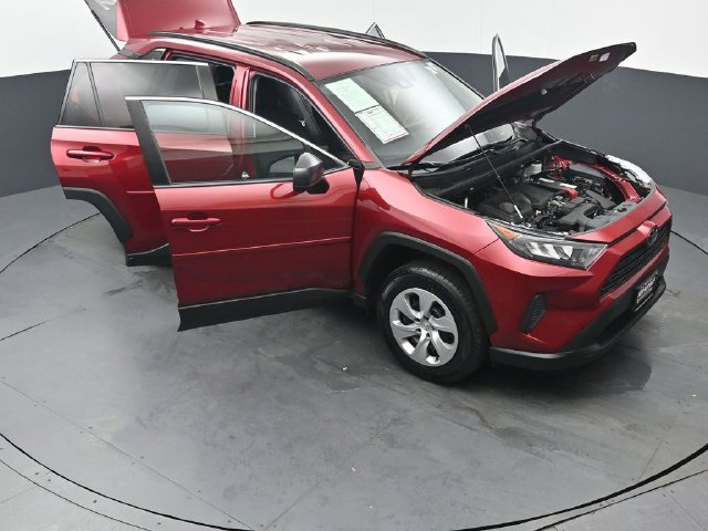 Certified 2021 Toyota RAV4 LE AWD/4WD image 50