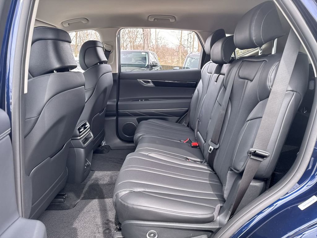 New 2025 Genesis GV80 2.5T Standard image 25