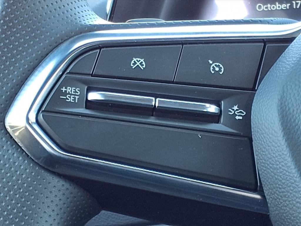 New 2026 Chevrolet Equinox EV LT image 7