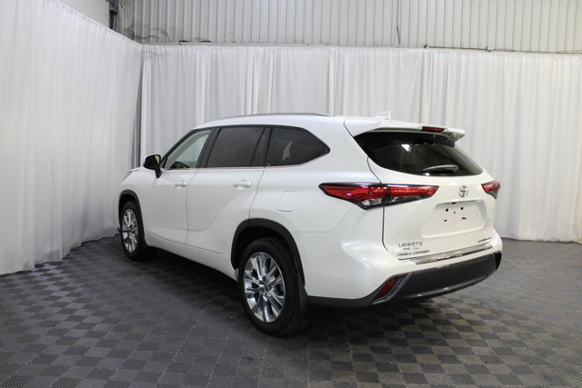 Used 2020 Toyota Highlander Limited image 4
