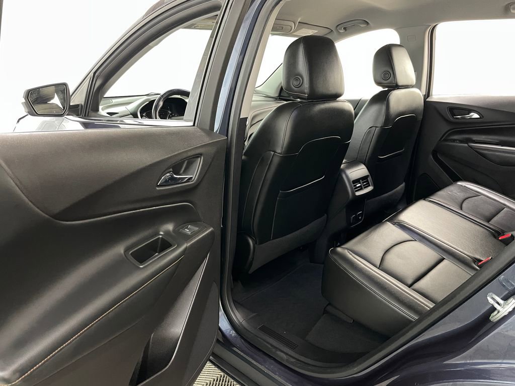 Used 2018 Chevrolet Equinox Premier image 41