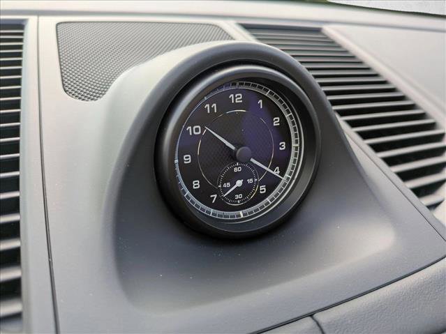 Used 2025 Porsche Macan image 21
