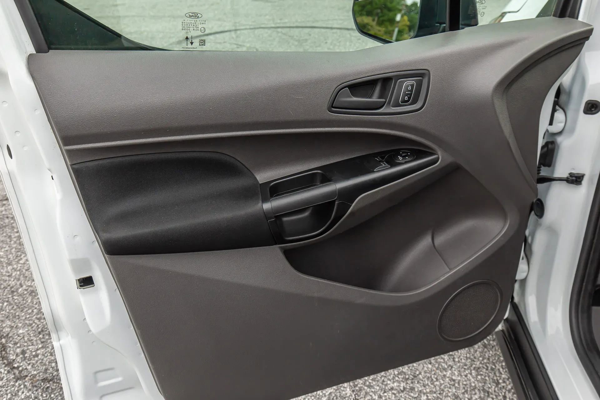 Used 2023 Ford Transit Connect XL image 16