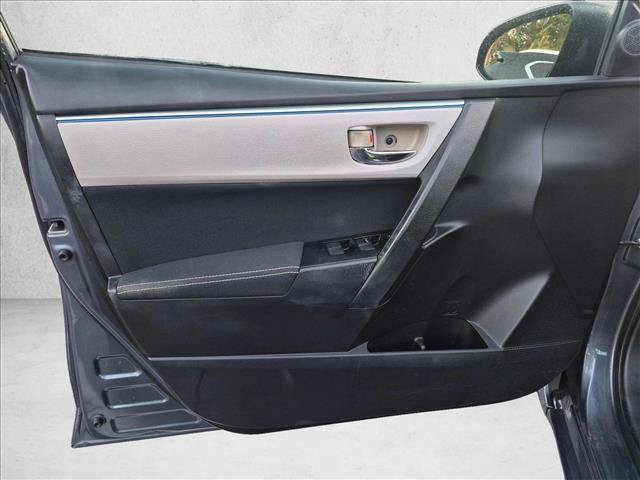 Used 2014 Toyota Corolla LE FWD image 12