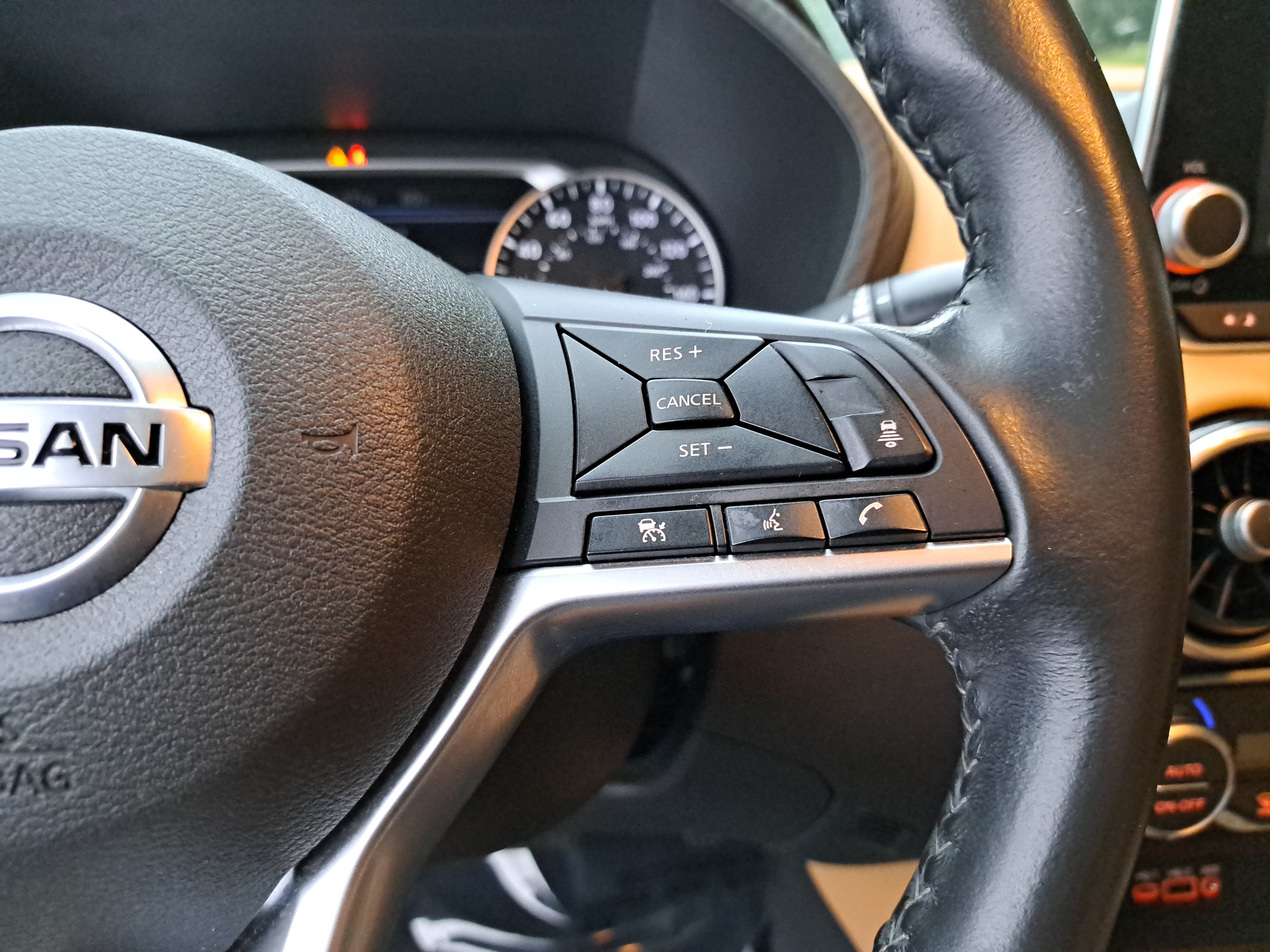 Used 2021 Nissan Sentra SV w/ SV Premium Package FWD image 17