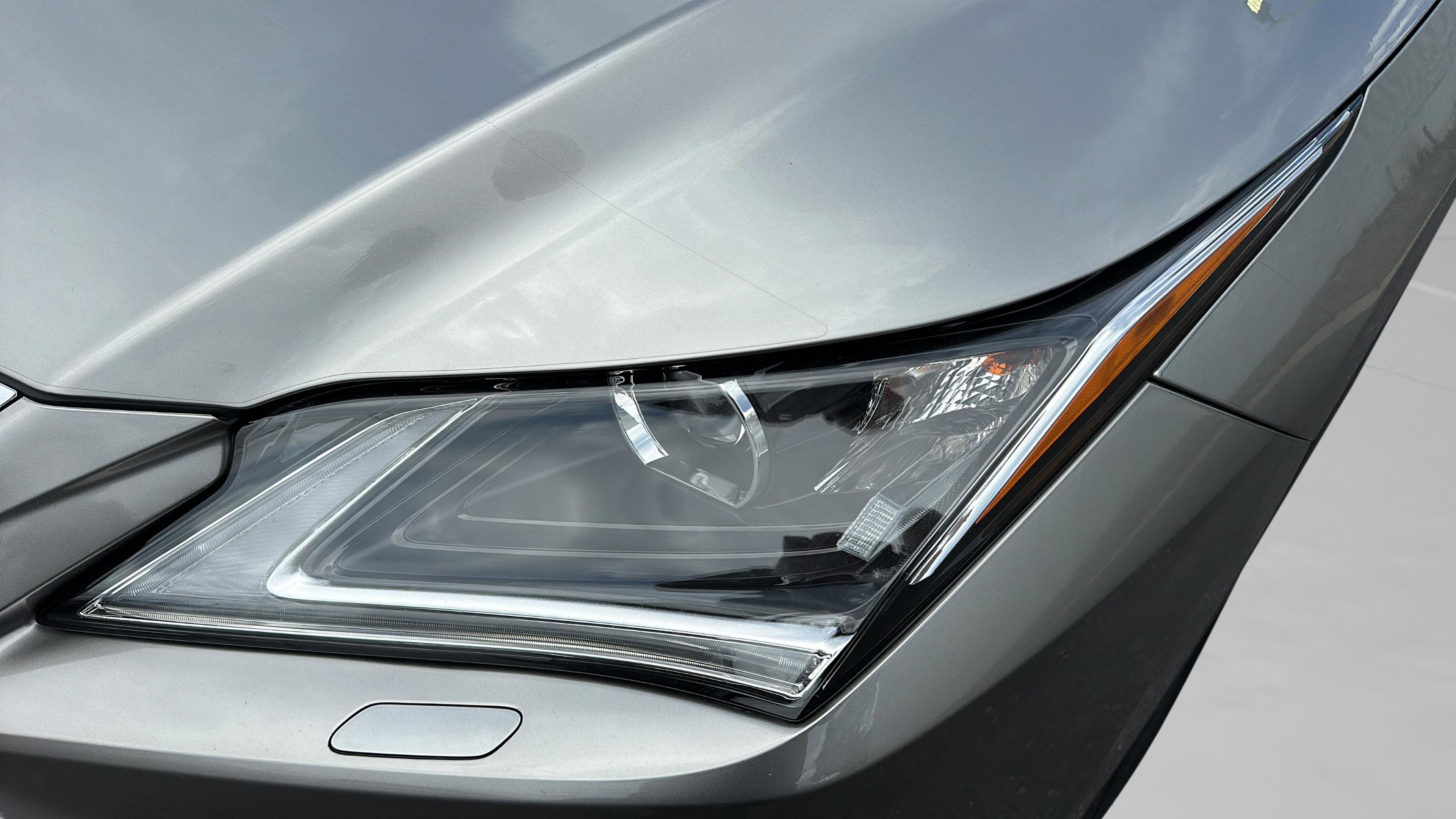Used 2019 Lexus RX 450h AWD w/ Navigation Package image 31
