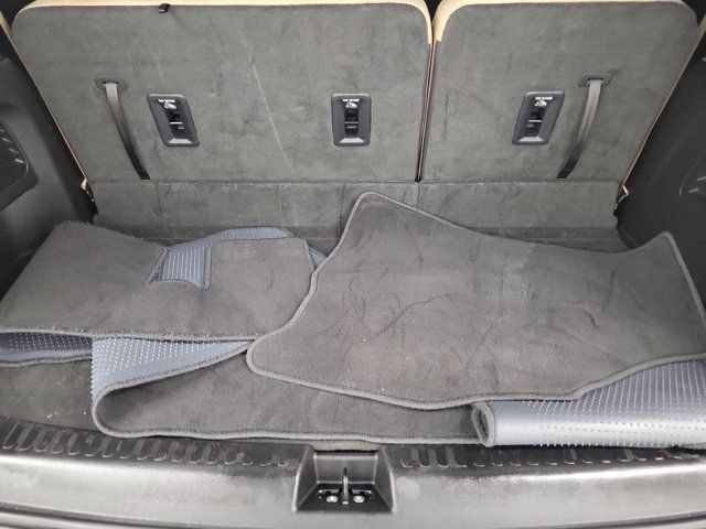 Used 2025 Buick Enclave Preferred FWD image 9