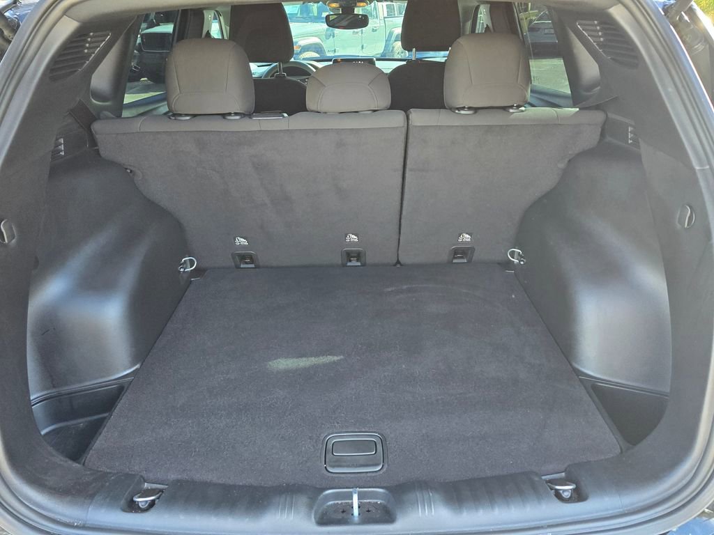 Used 2025 Jeep Compass Sport image 35