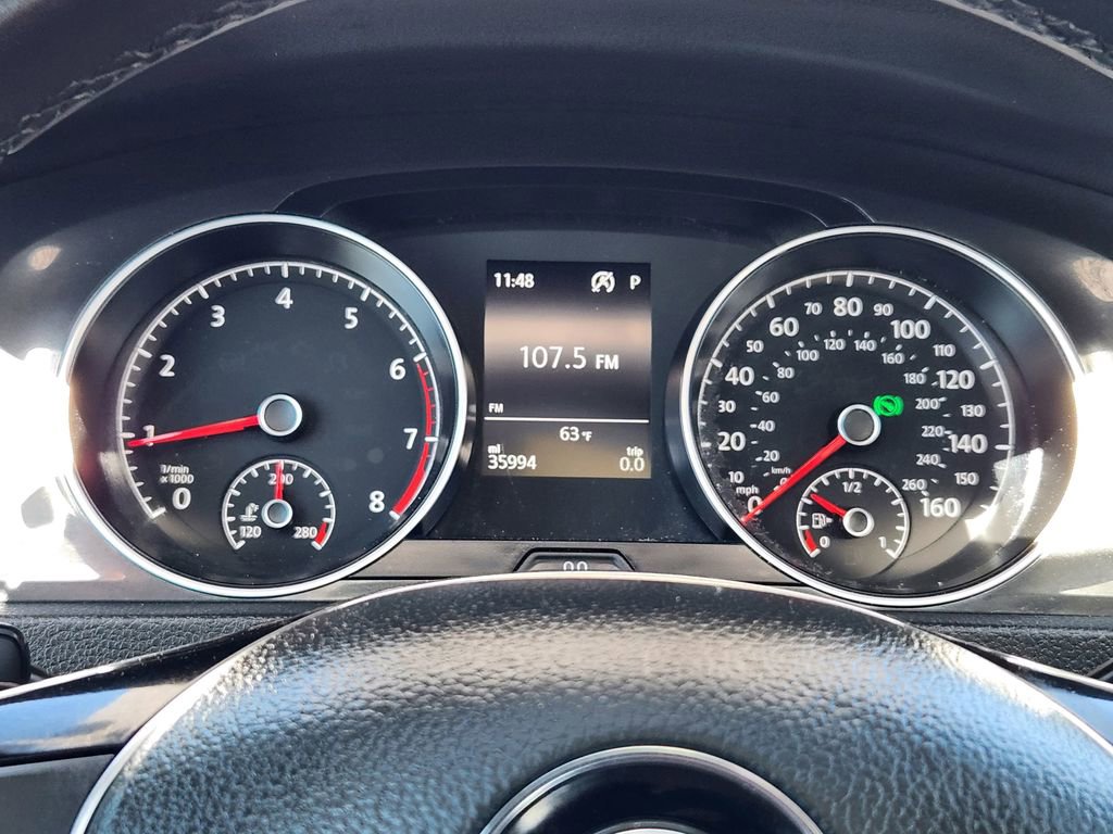 Certified 2021 Volkswagen Golf 4-Door FWD image 12