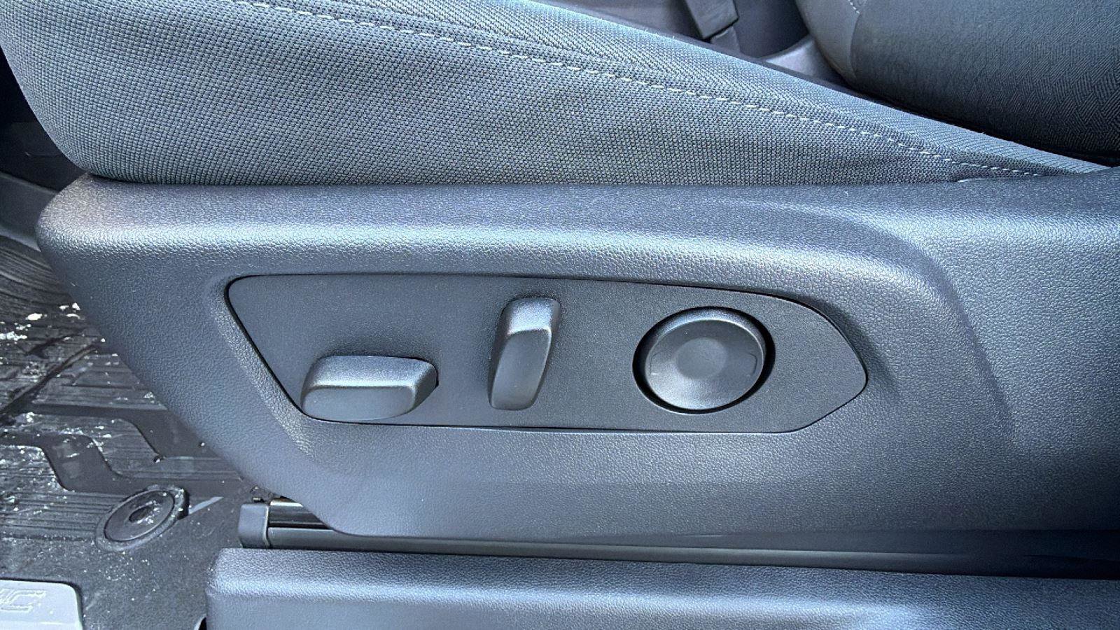 New 2026 GMC Sierra 1500 Elevation image 21