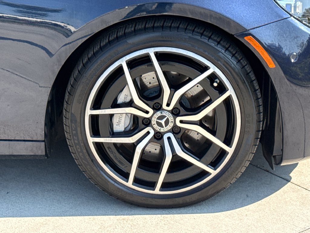 Used 2022 Mercedes-Benz E 350 Sedan image 11