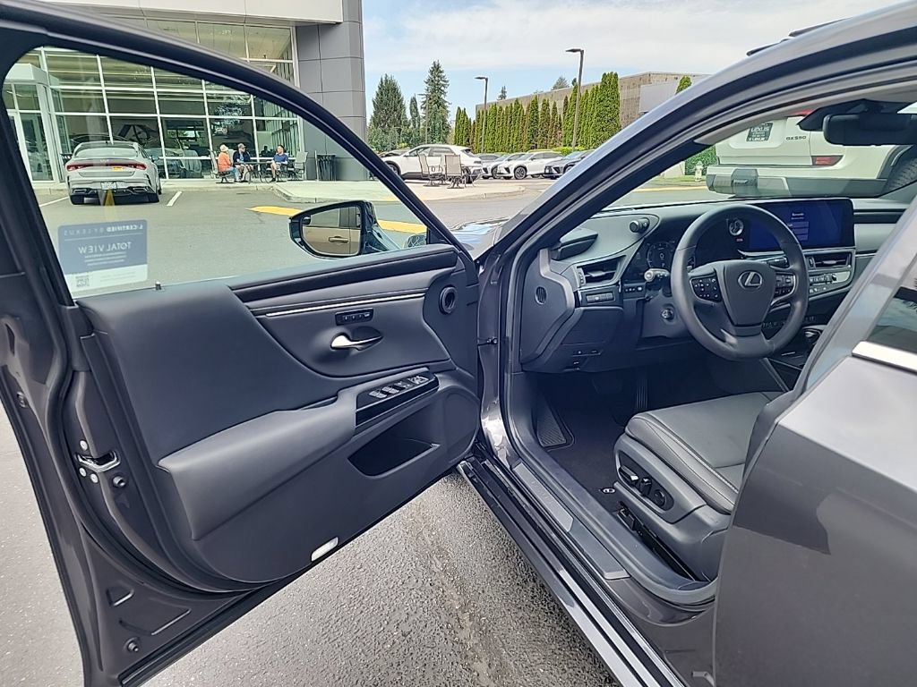 Certified 2025 Lexus ES 350 w/ Premium Package FWD image 10