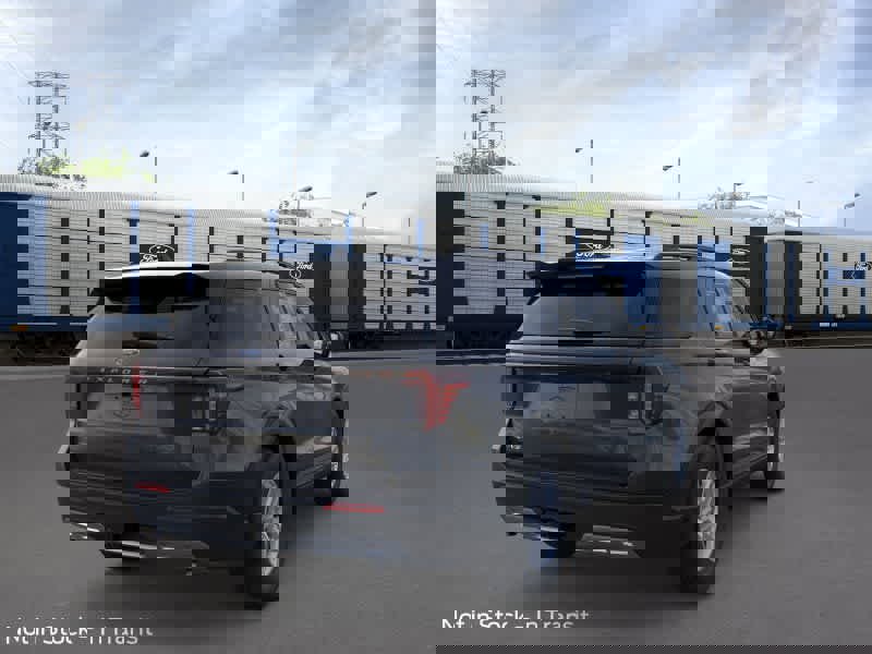 New 2026 Ford Explorer Active image 8