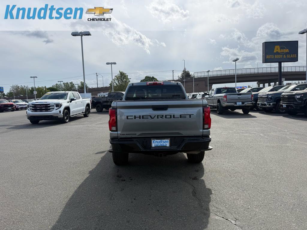 Used 2024 Chevrolet Colorado Z71 w/ Safety Package AWD/4WD image 6