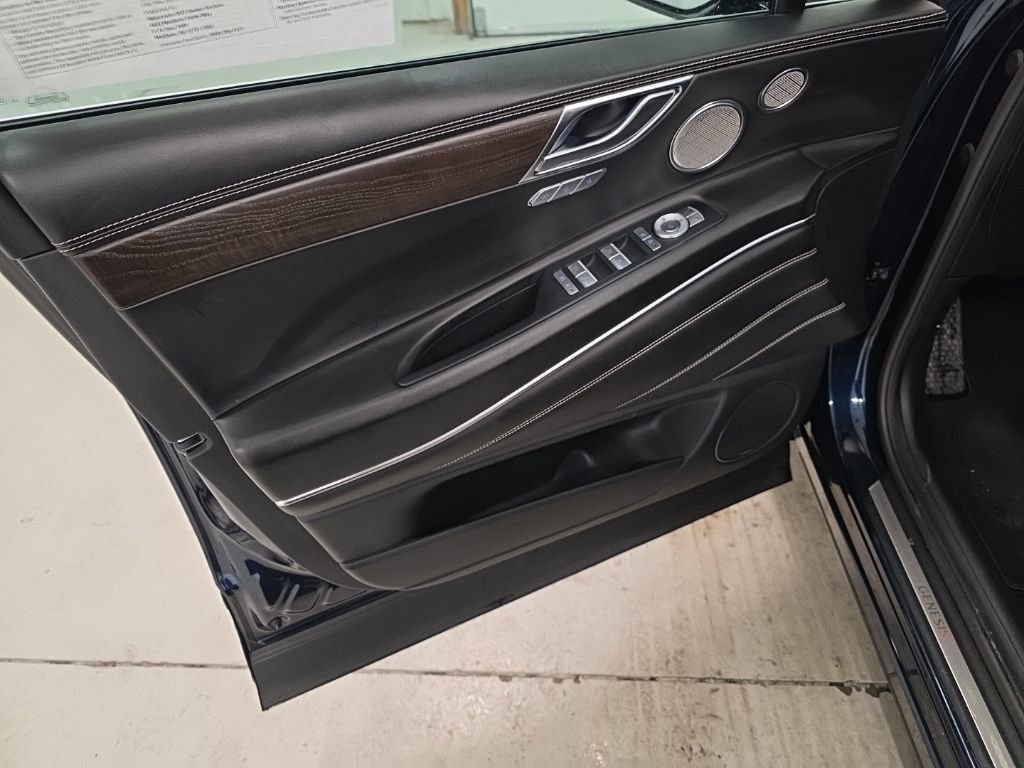 Used 2021 Genesis GV80 3.5T w/ Advanced Package 06 image 12