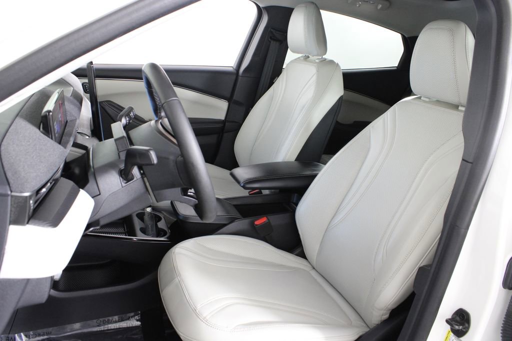 Used 2021 Ford Mustang Mach-E Premium image 18