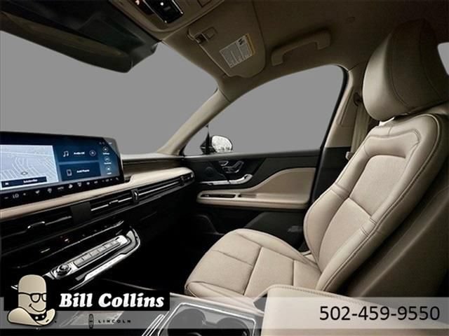 New 2024 Lincoln Corsair Reserve w/ Equipment Group 201A AWD/4WD image 21