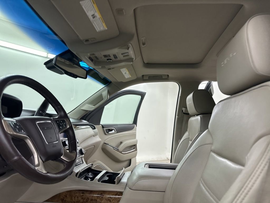 Used 2015 GMC Yukon XL Denali w/ Touring Package image 33
