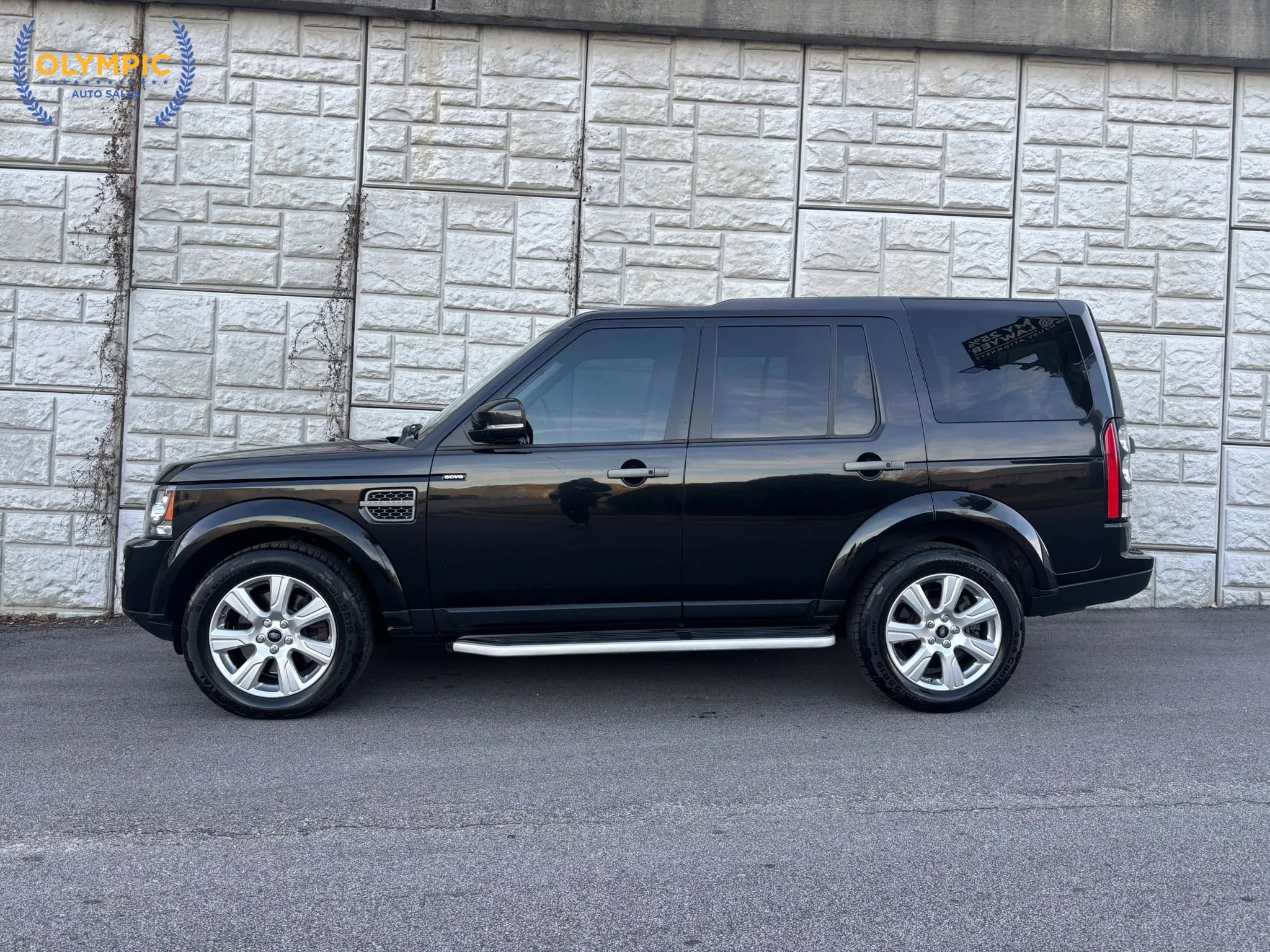 Used 2016 Land Rover LR4 HSE AWD/4WD image 7