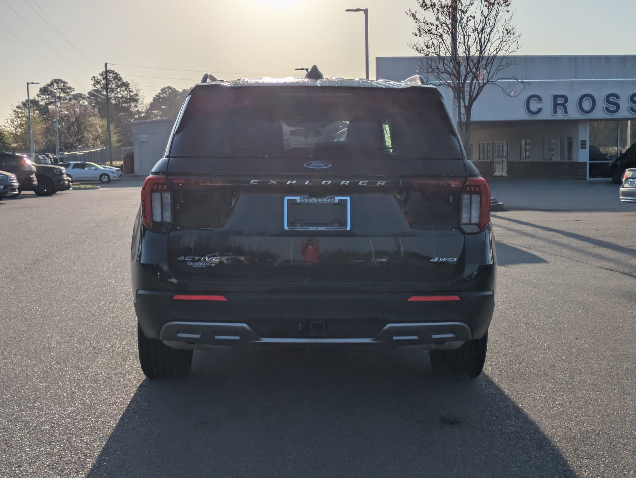 Certified 2025 Ford Explorer Active w/ Active Comfort Package AWD/4WD image 5