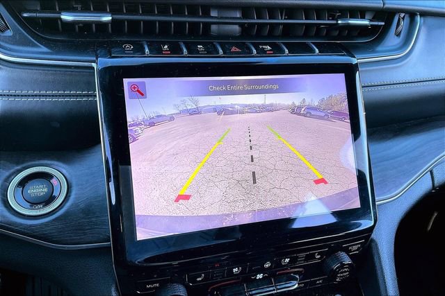 Used 2023 Jeep Grand Cherokee L Overland w/ Luxury Tech Group IV image 11