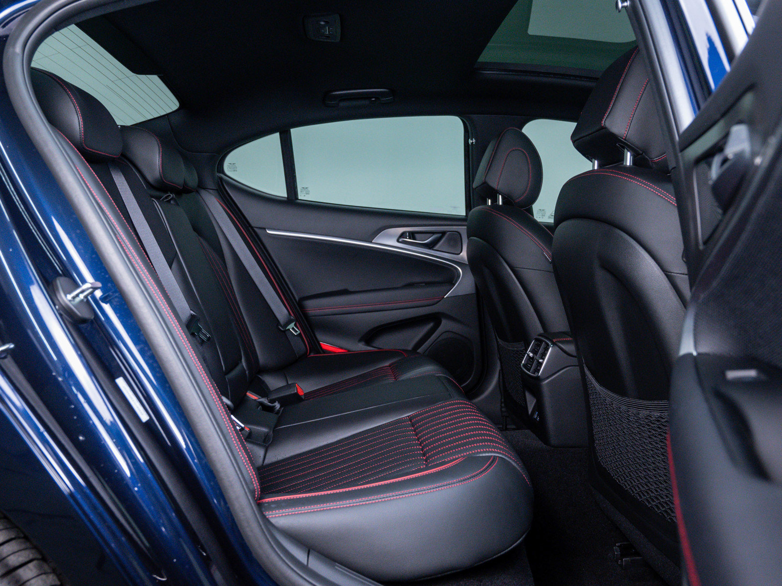 New 2026 Genesis G70 3.3T Sport Prestige AWD/4WD image 10