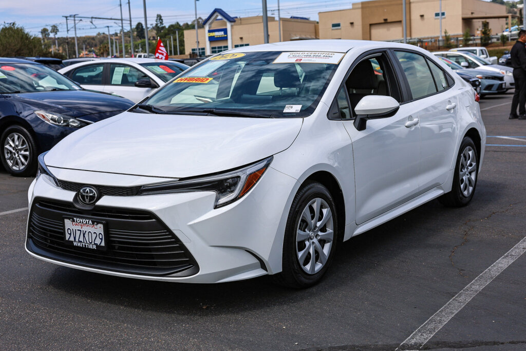 Certified 2026 Toyota Corolla LE FWD image 18