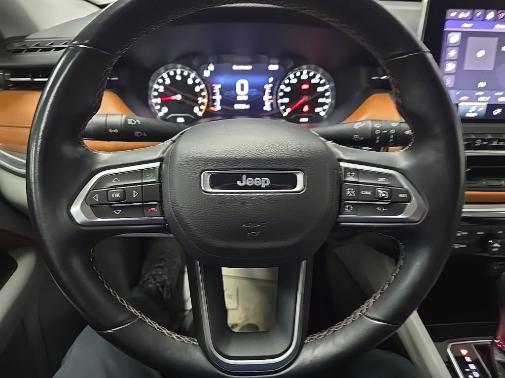 Used 2022 Jeep Compass Limited image 17