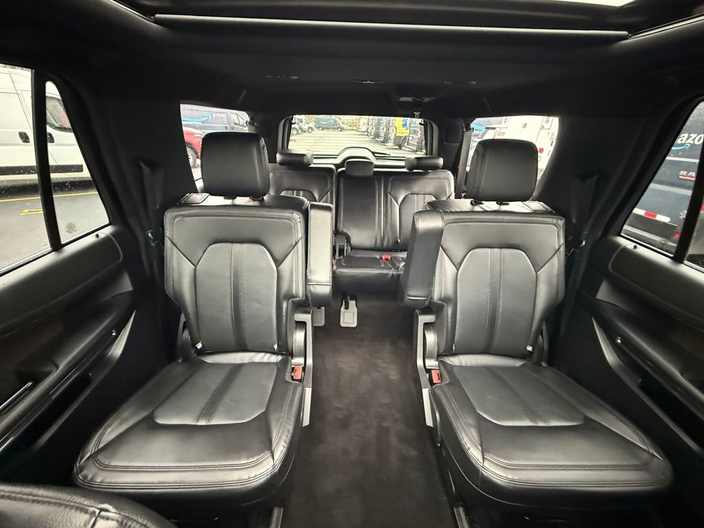 Used 2021 Ford Expedition Max Limited image 14