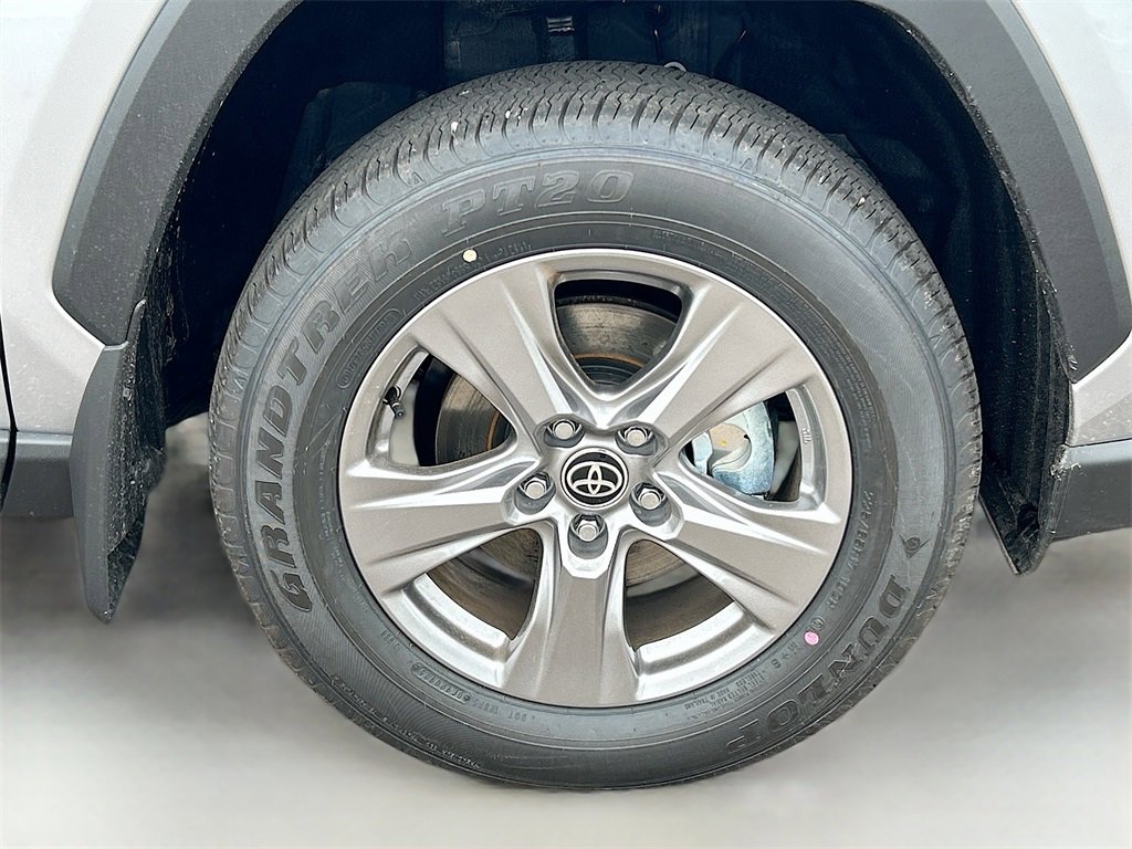 New 2025 Toyota RAV4 LE image 8