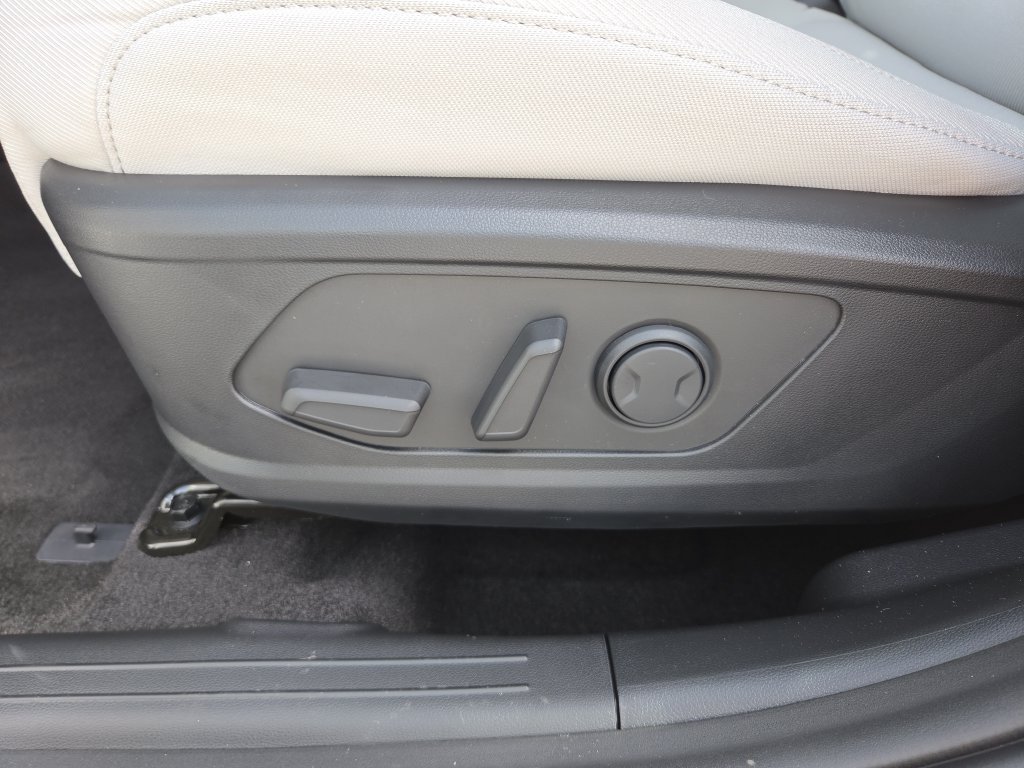New 2026 Hyundai Tucson SEL Plus FWD image 12