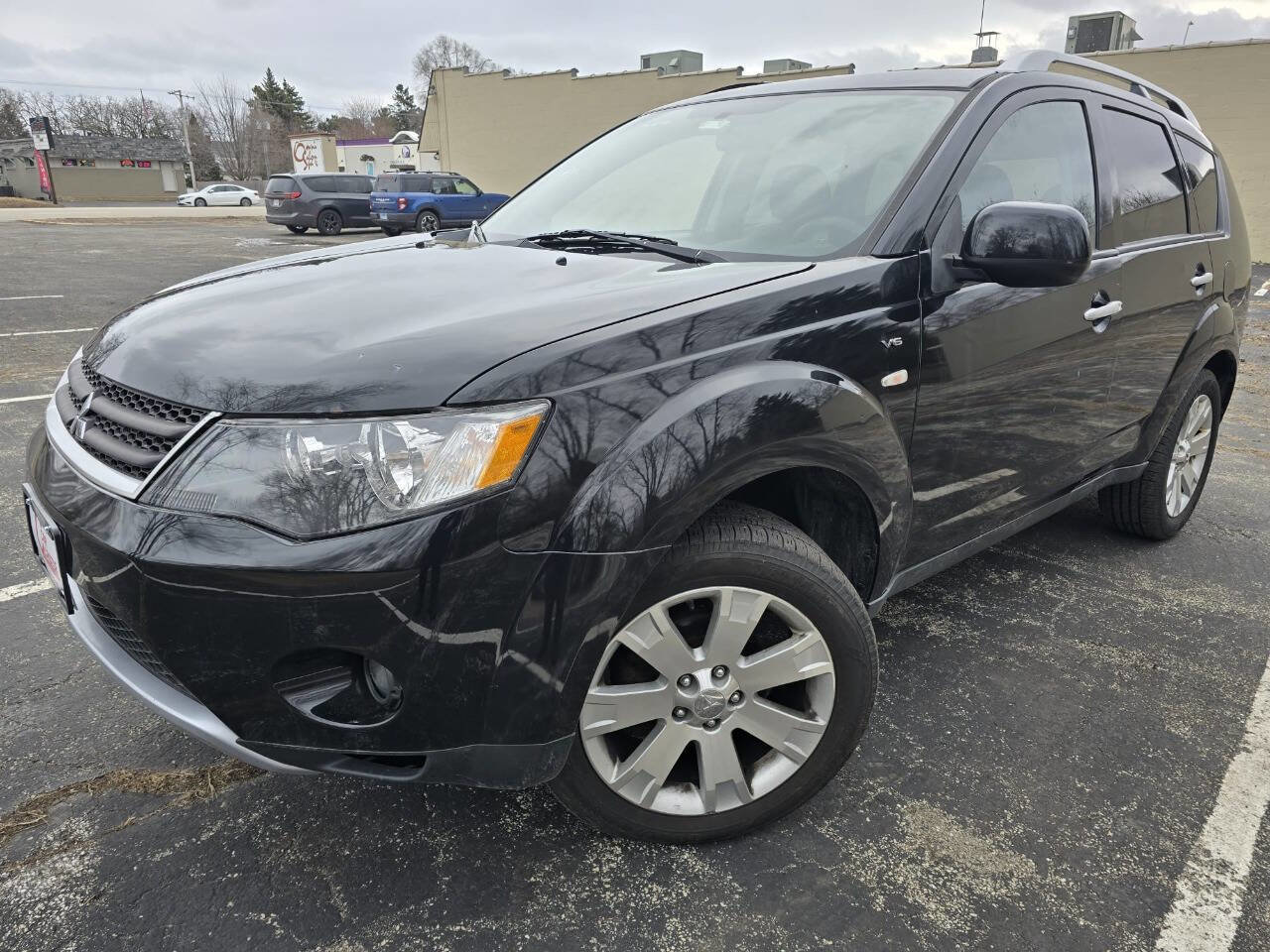 Used 2008 Mitsubishi Outlander XLS image 1