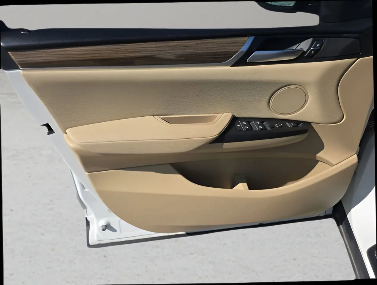 Used 2017 BMW X3 xDrive28i image 8