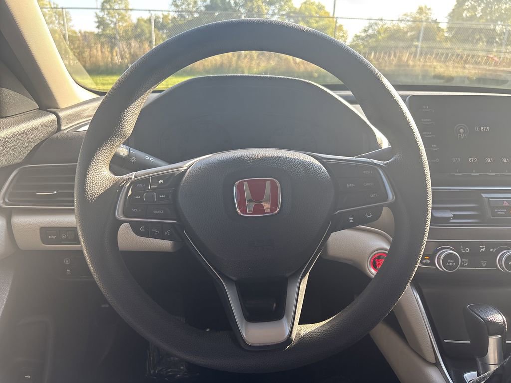 Used 2019 Honda Accord LX image 14