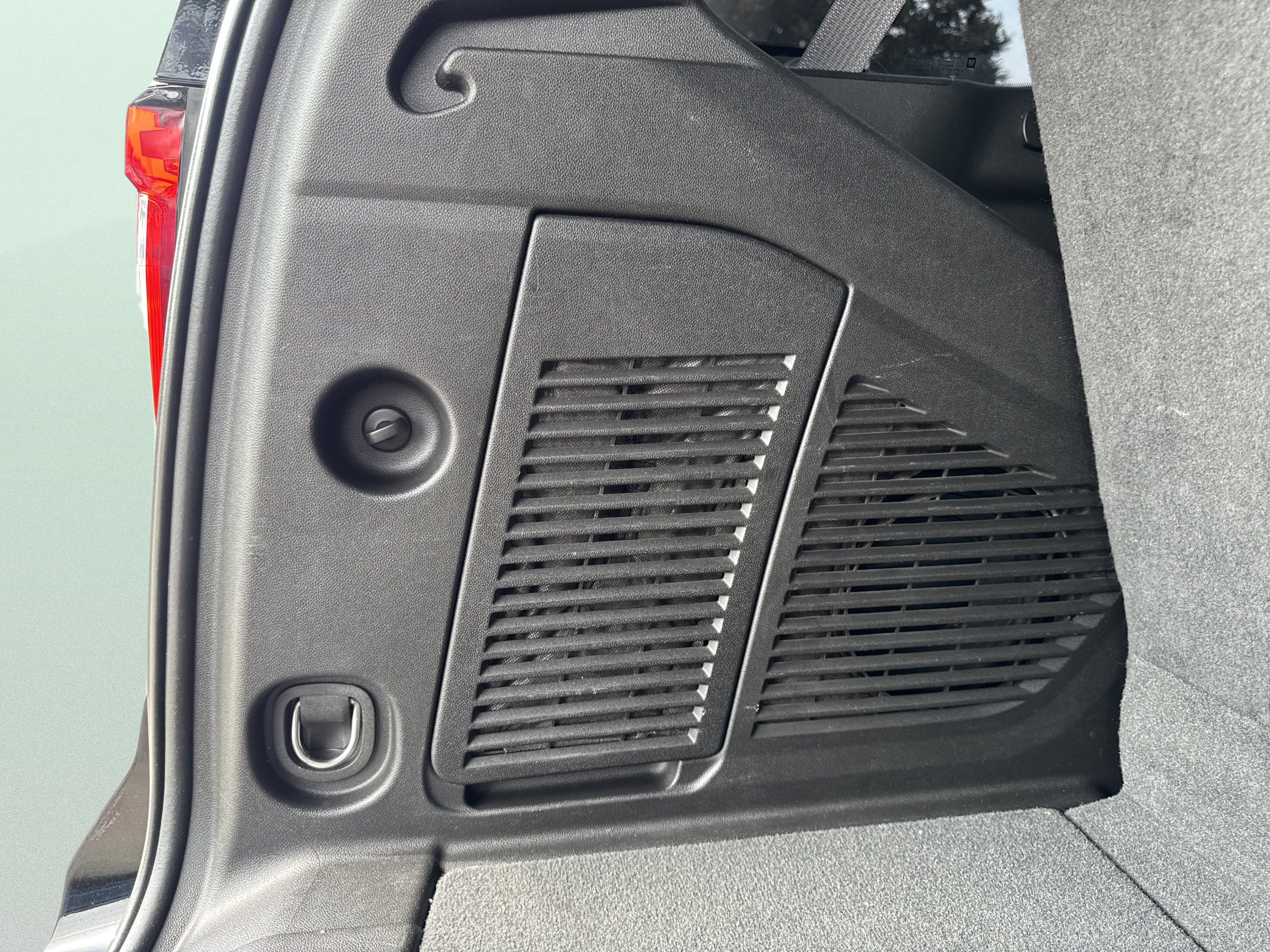 Used 2022 GMC Yukon Denali image 51