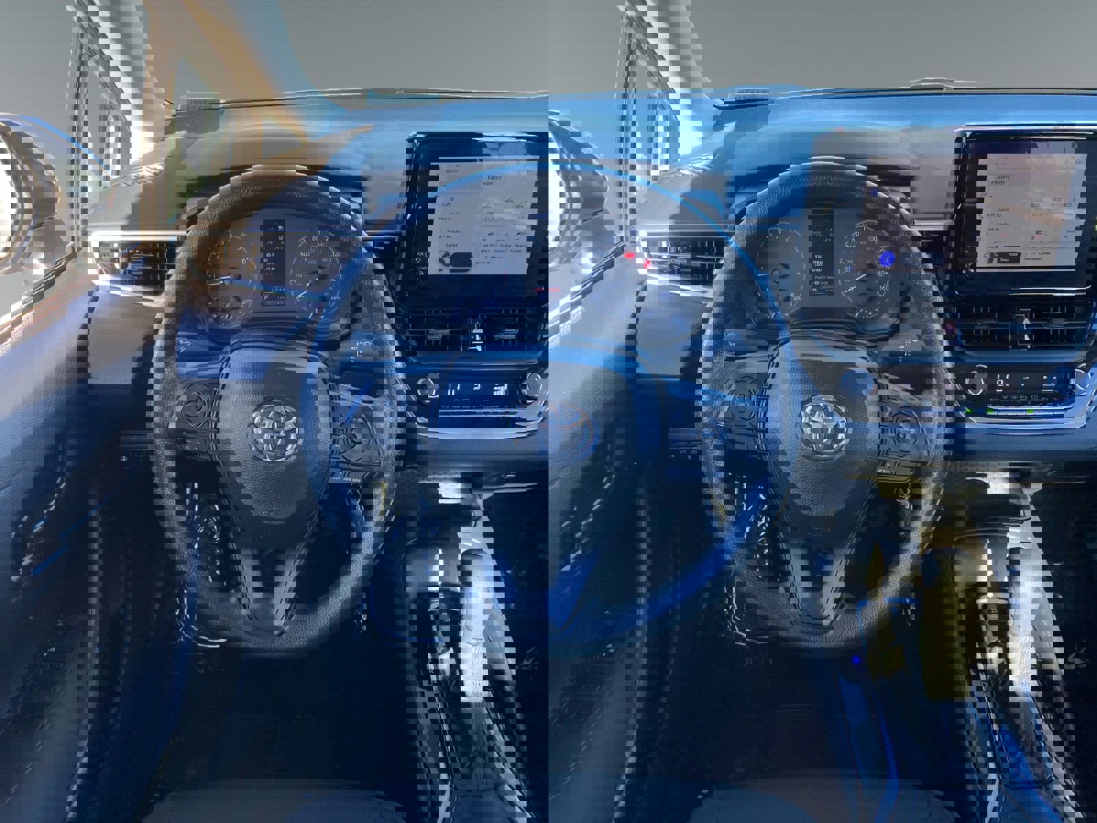 Certified 2025 Toyota Corolla LE image 12